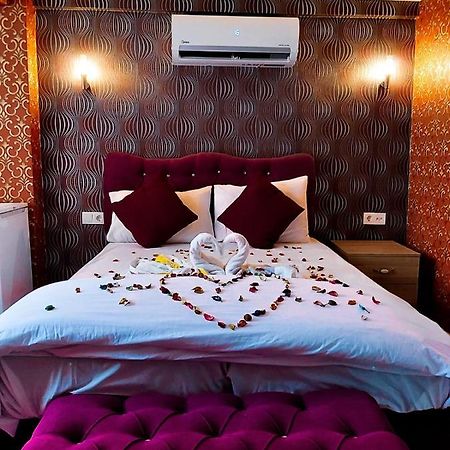 איסטמבול Diyar Cema Budget Hotel מראה חיצוני תמונה